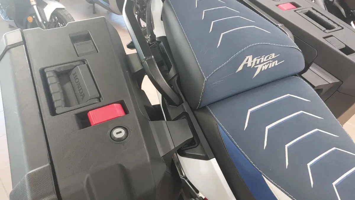 Honda Africa Twin CRF 1100L Travel Edition DCT (2022 - 23) (6)