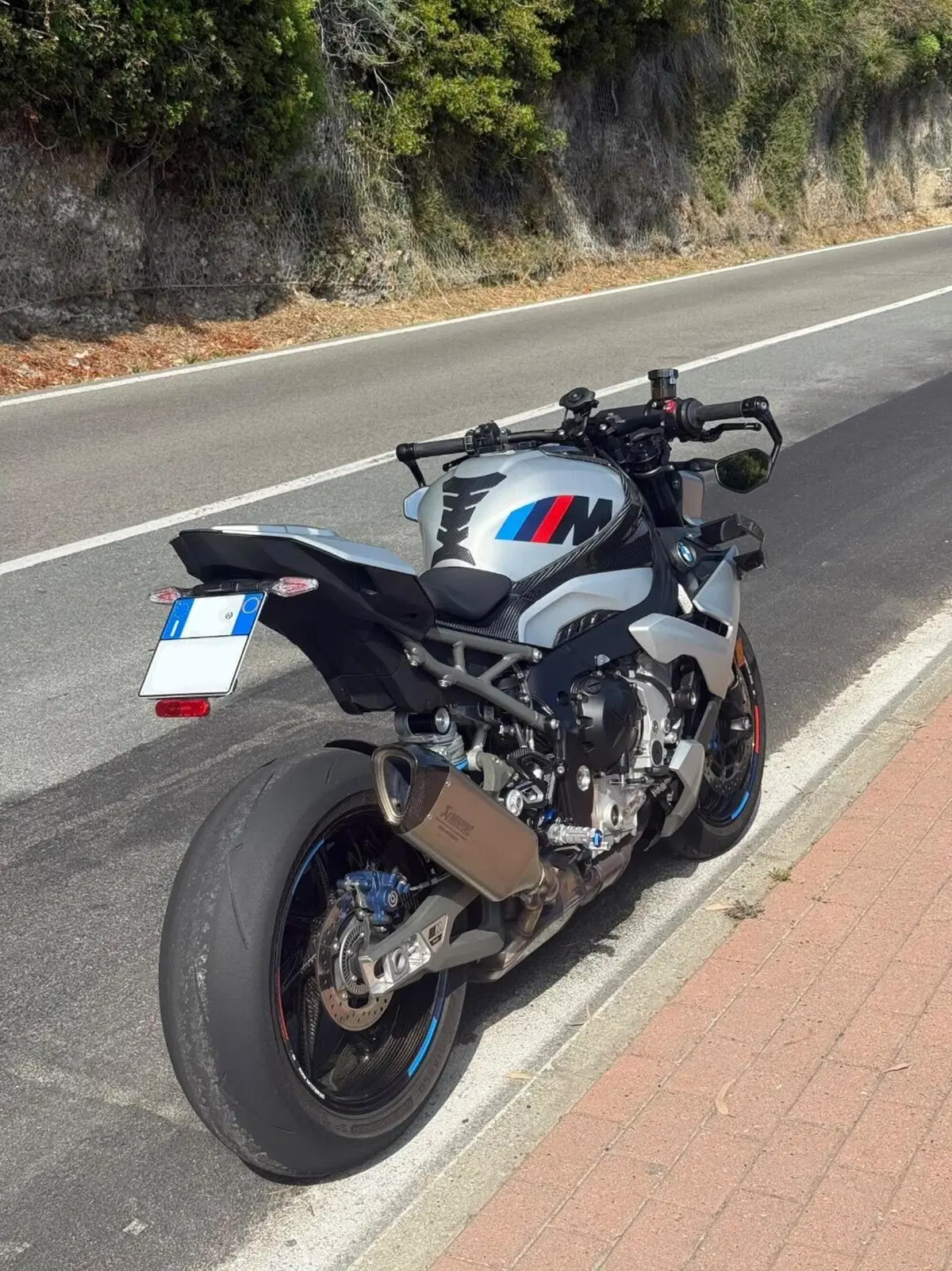 Bmw M 1000 R (2025 - 26) (2)