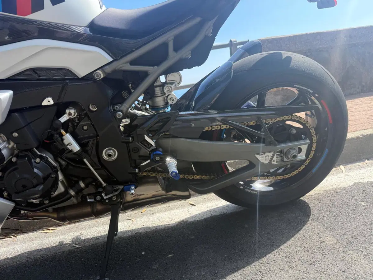 Bmw M 1000 R (2025 - 26) (14)