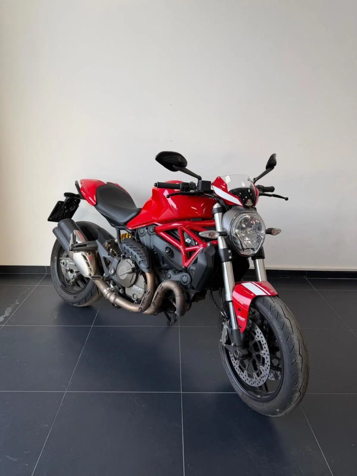 Ducati Monster 821 Stripe ABS (2015 - 17) (3)