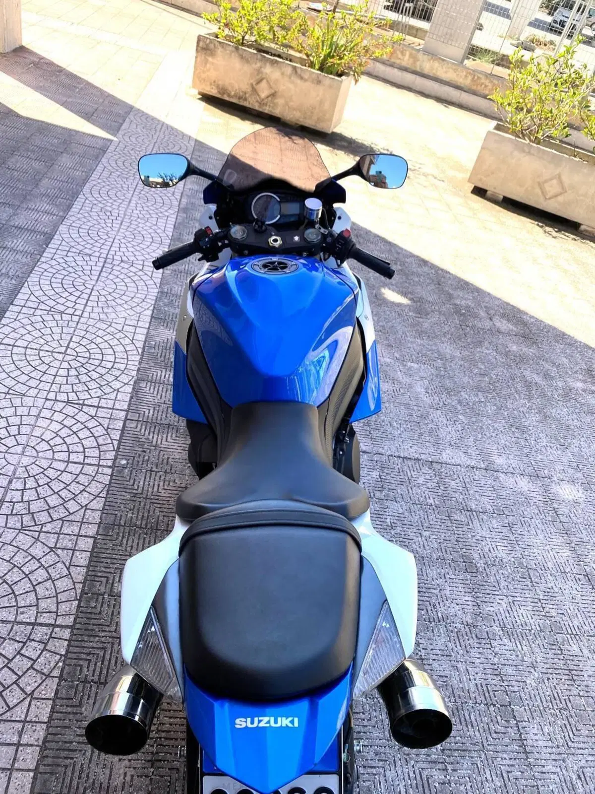 Suzuki GSX-R1000 (2009 - 11) (7)