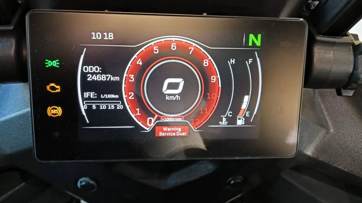 CFMOTO 650GT (2021 - 26) (6)