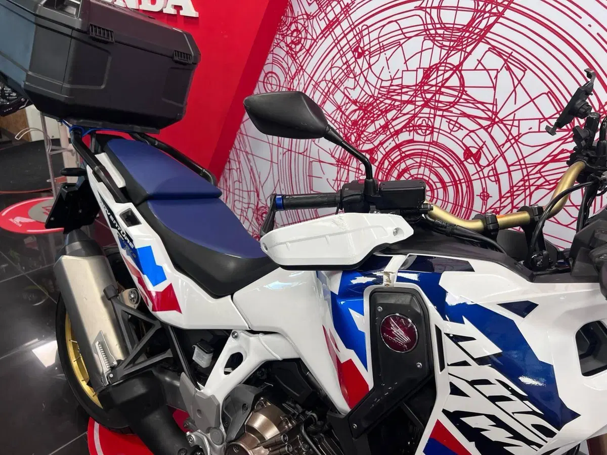 Honda Africa Twin CRF 1100L Adventure Sports DCT (2024 - 26) (4)