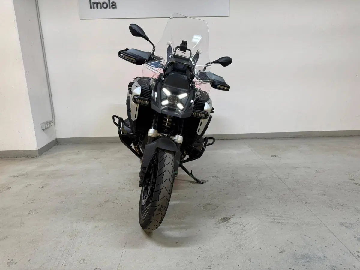 Bmw R 1300 GS Adventure Triple Black (2025 - 26) (2)