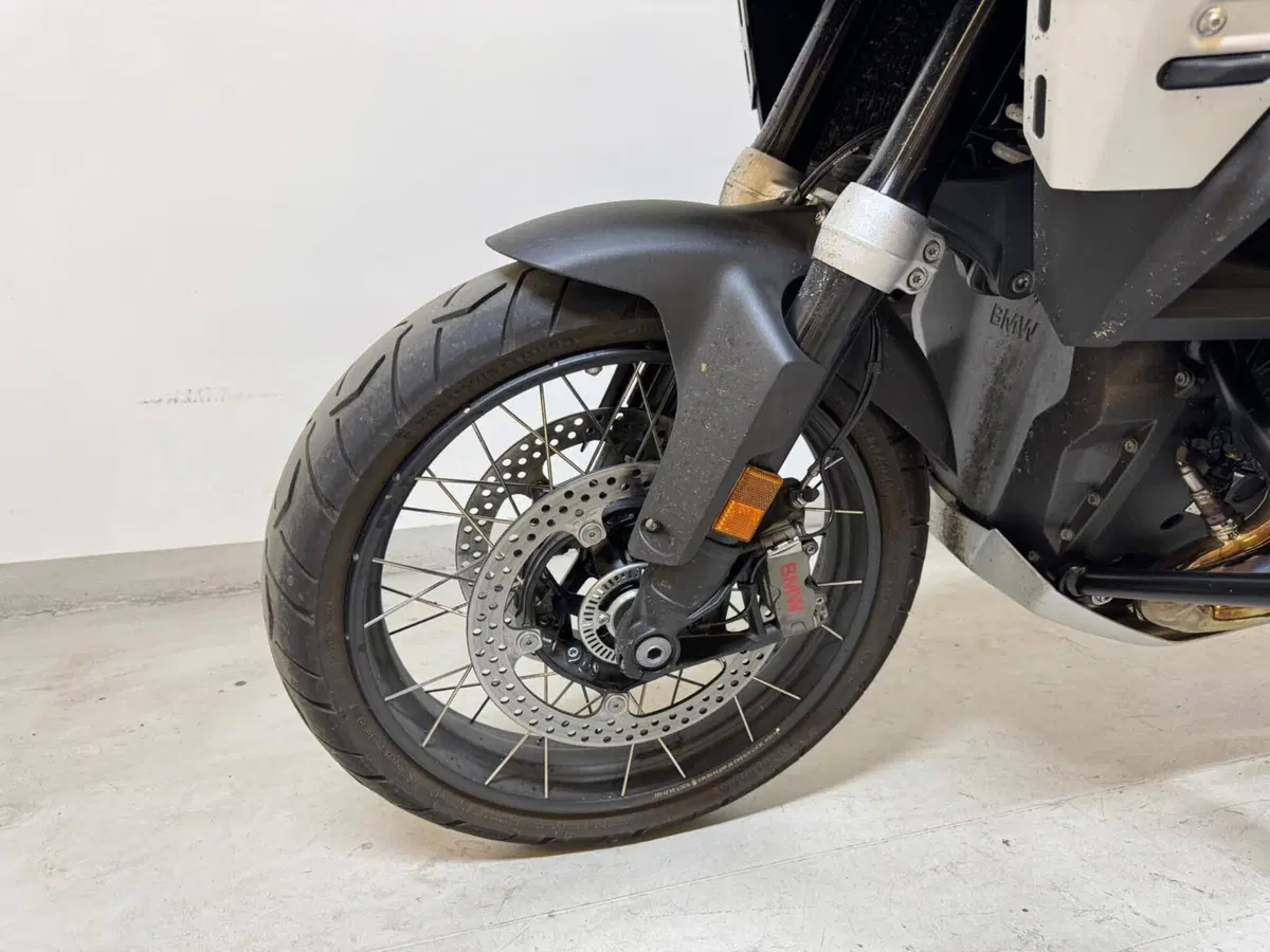 Bmw R 1300 GS Adventure Triple Black (2025 - 26) (9)