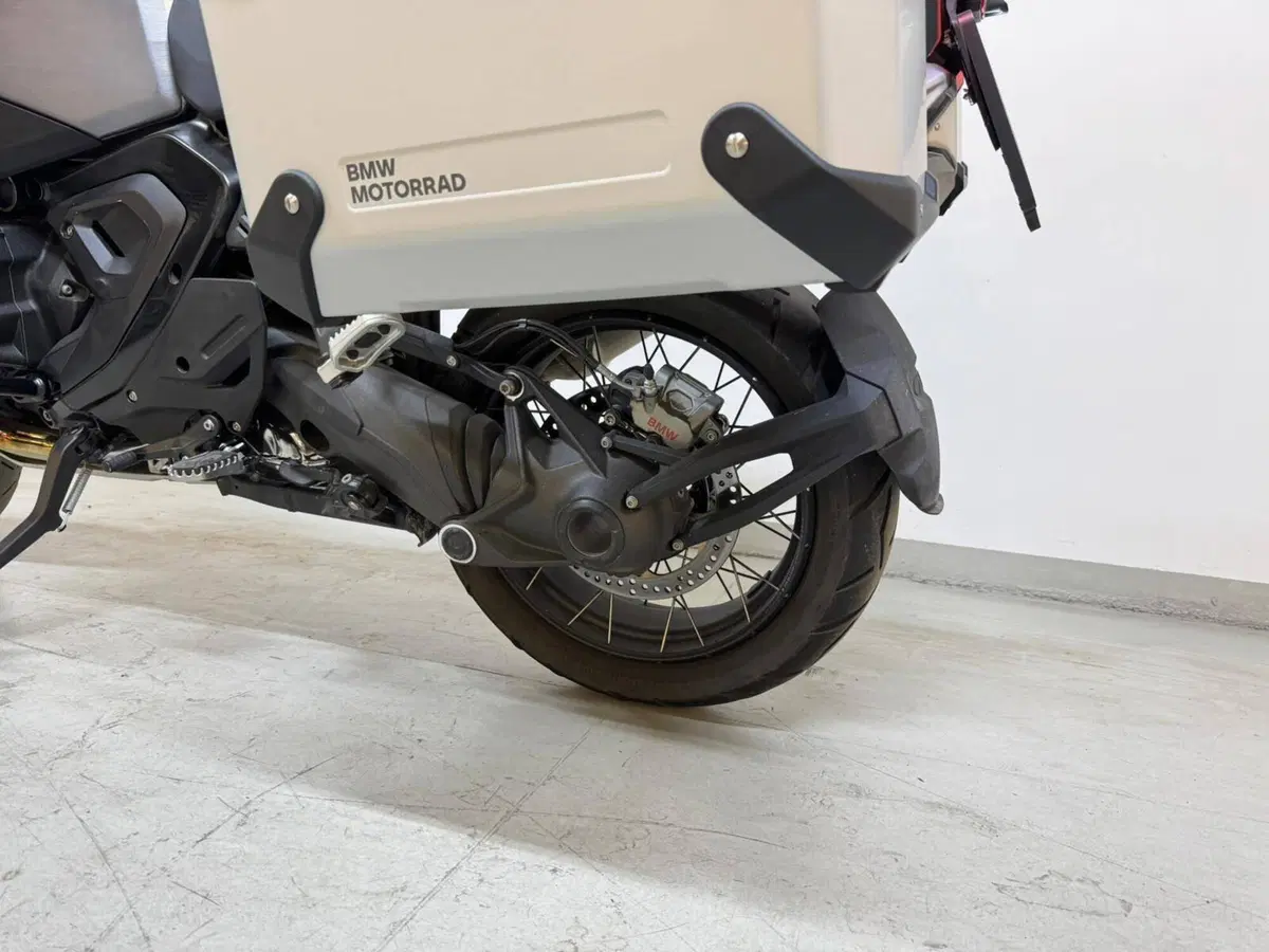 Bmw R 1300 GS Adventure Triple Black (2025 - 26) (11)