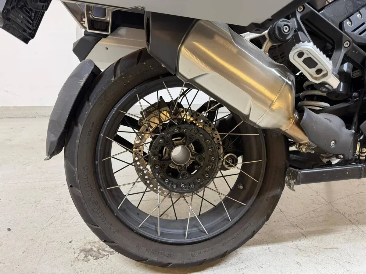 Bmw R 1300 GS Adventure Triple Black (2025 - 26) (12)