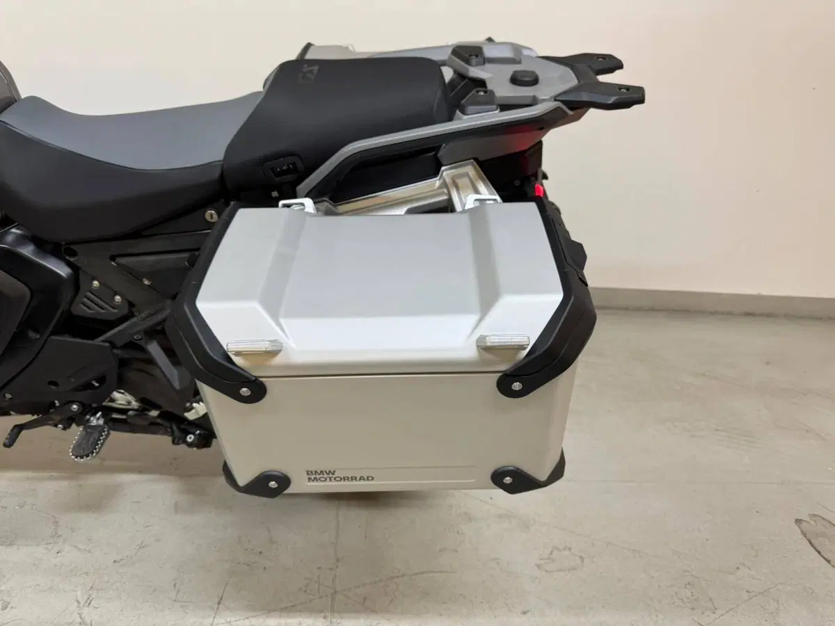 Bmw R 1300 GS Adventure Triple Black (2025 - 26) (16)