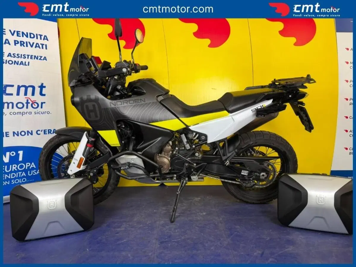 Husqvarna Norden 901 (2022 - 26) (3)