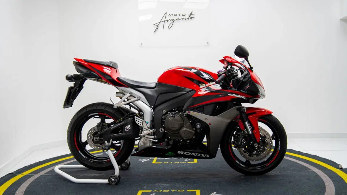 Honda CBR 600 RR (2007 - 08) (3)