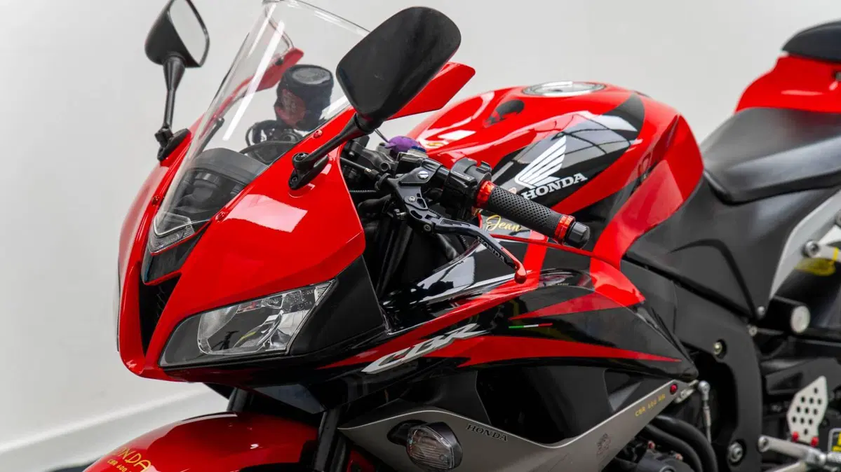Honda CBR 600 RR (2007 - 08) (13)