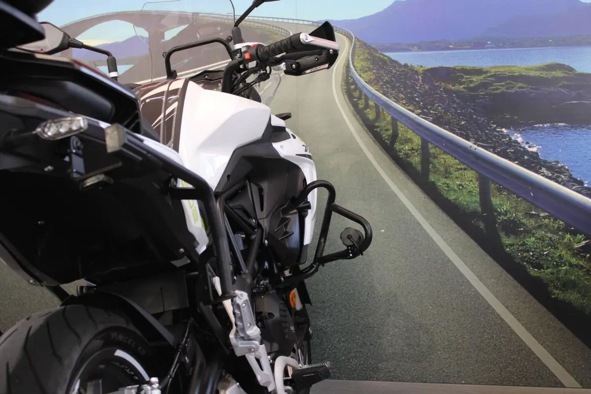 Benelli TRK 502 (2021 - 25) (18)