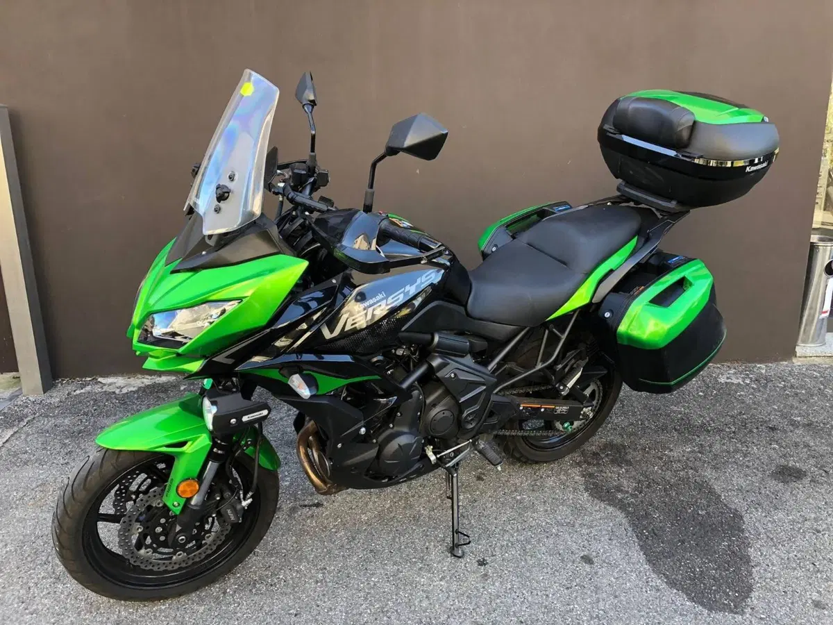 Kawasaki Versys 650 Grand Tourer (2021) (6)