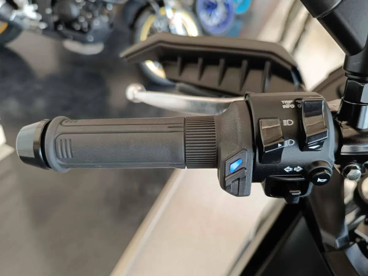 Yamaha Tracer 7 (2021 - 24) (5)
