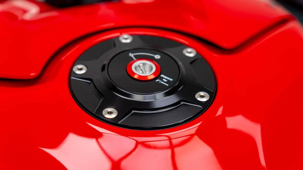 Ducati Panigale V4 1100 (2020) (17)