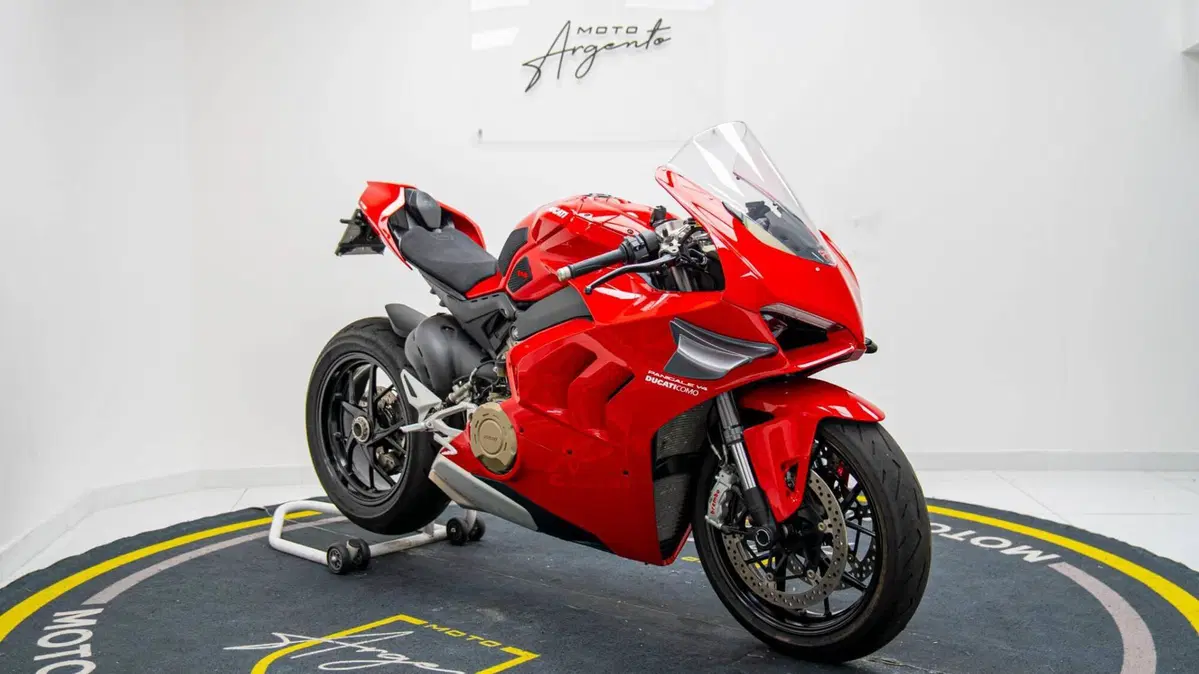 Ducati Panigale V4 1100 (2020) (2)