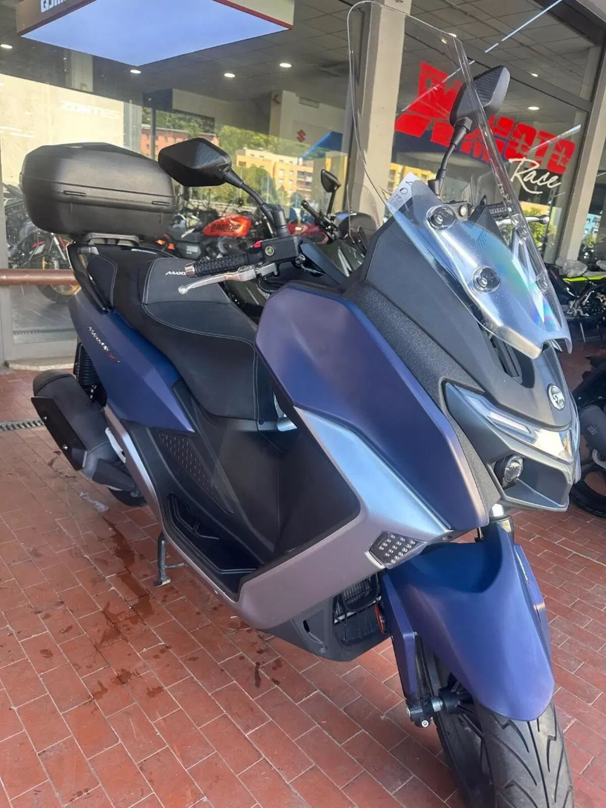 Sym Maxsym 400 (2021 - 25) (3)