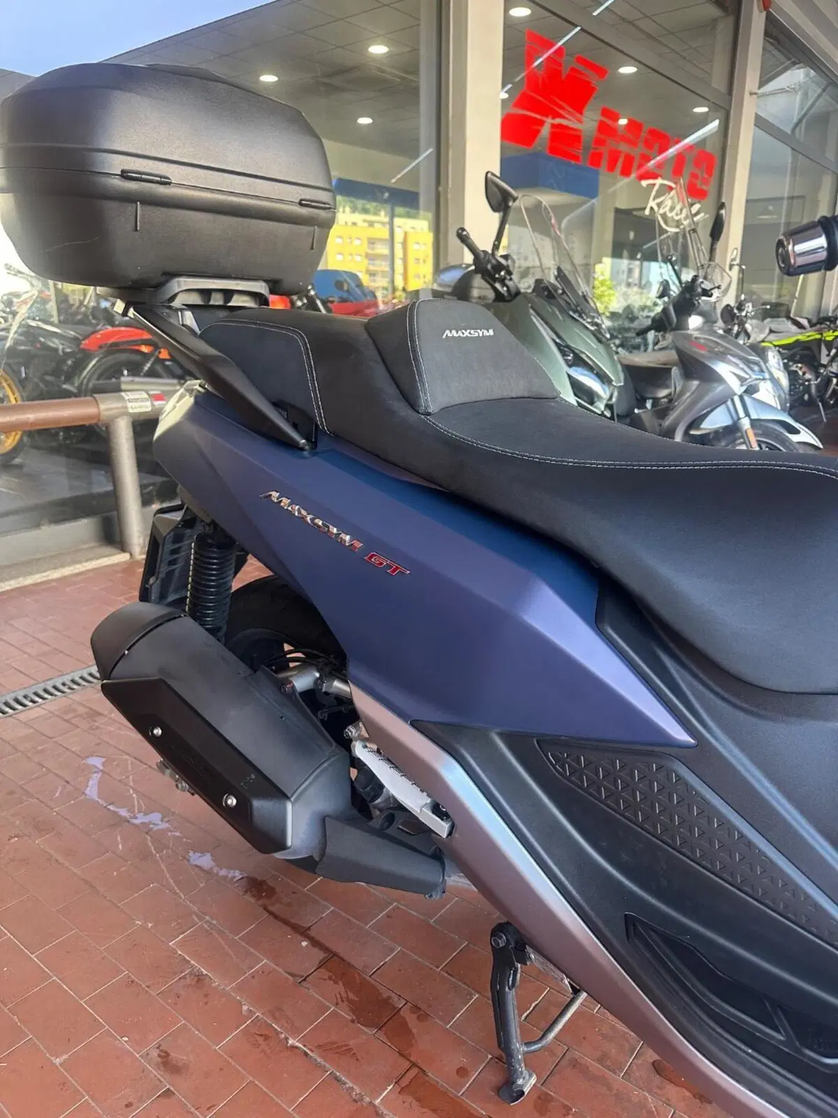 Sym Maxsym 400 (2021 - 25) (4)