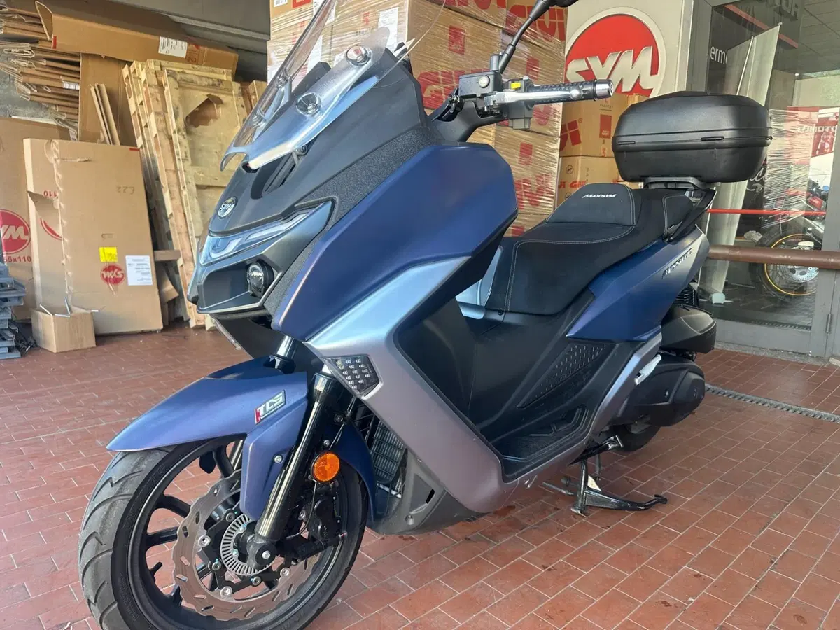 Sym Maxsym 400 (2021 - 25) (6)