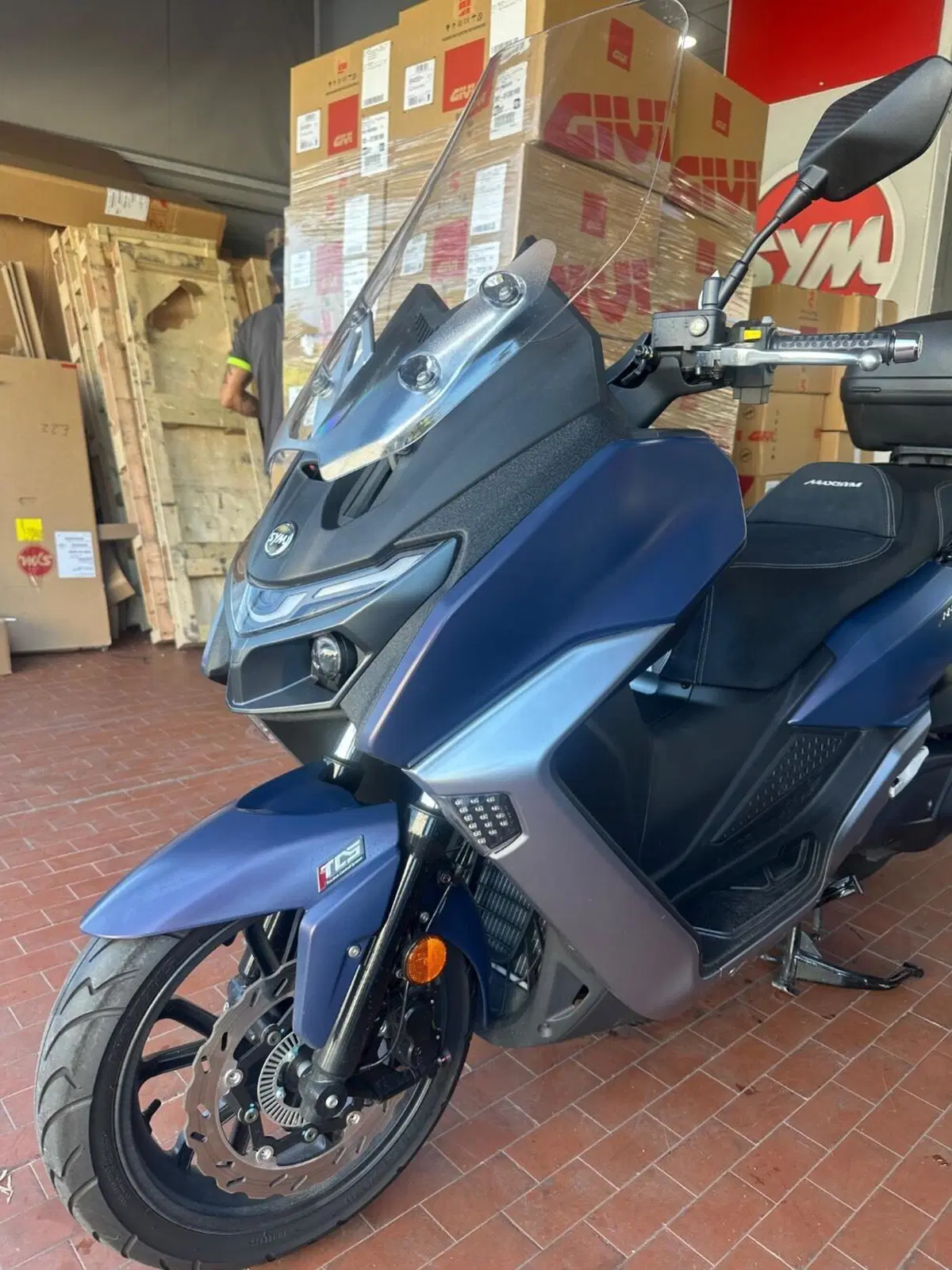 Sym Maxsym 400 (2021 - 25) (7)