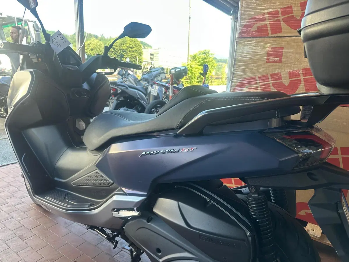 Sym Maxsym 400 (2021 - 25) (8)