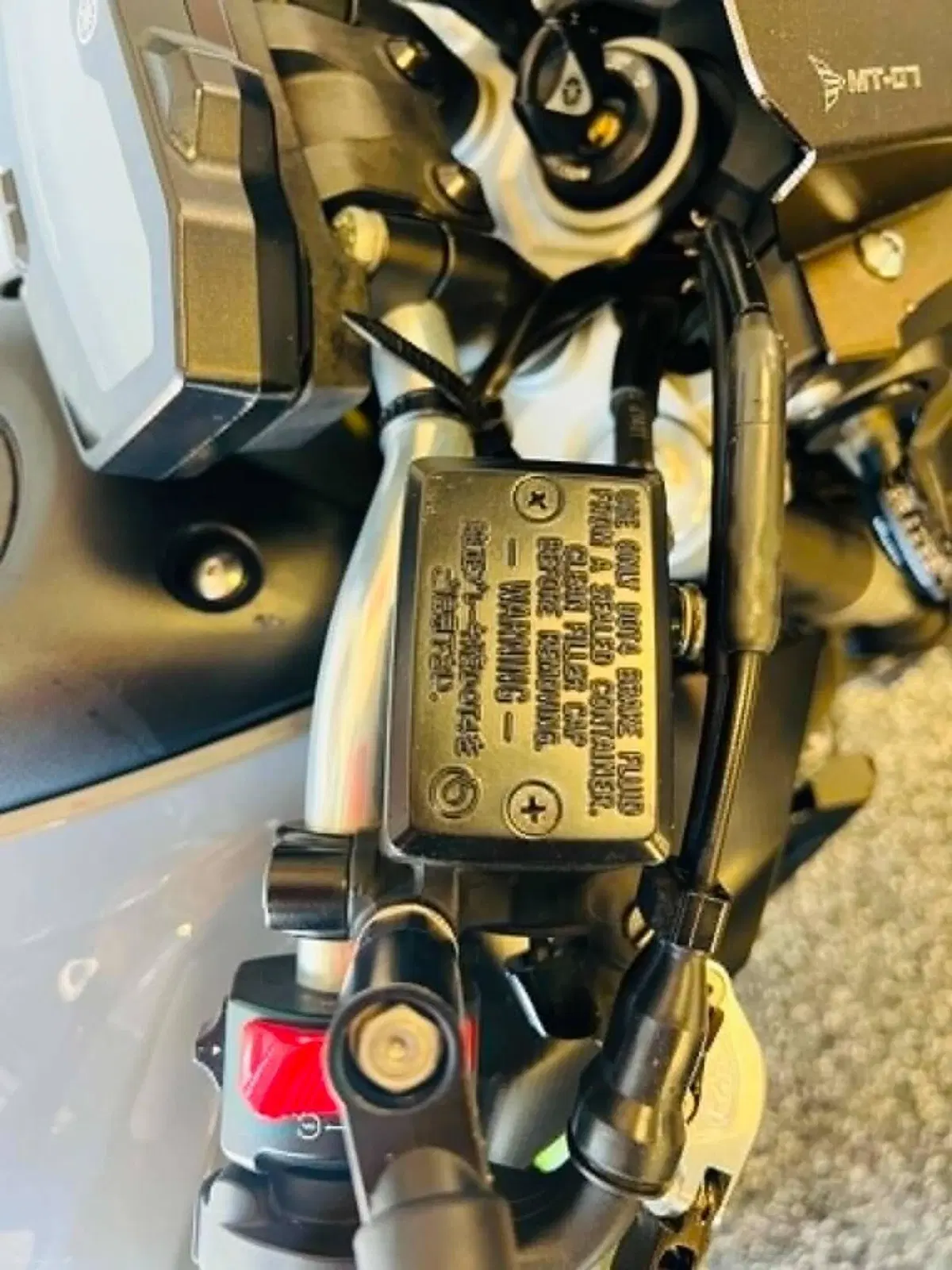 Yamaha MT-07 (2014 - 16) (9)