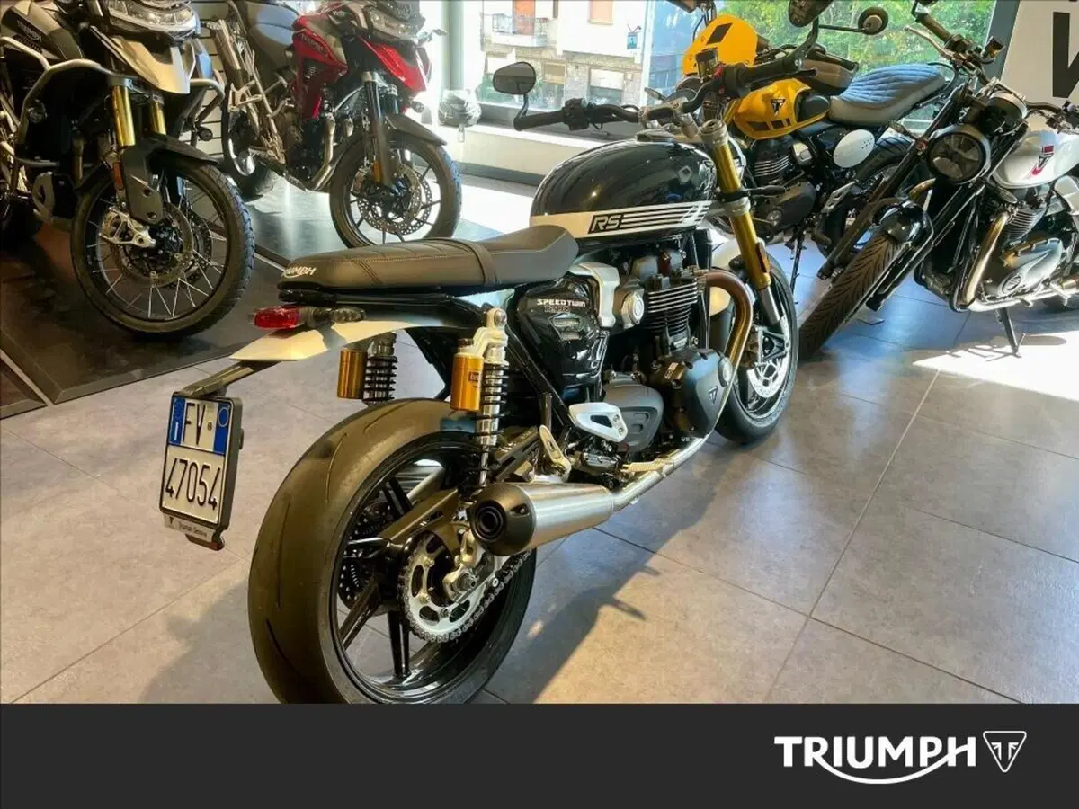 Triumph Speed Twin 1200 RS (2025 - 26) (6)