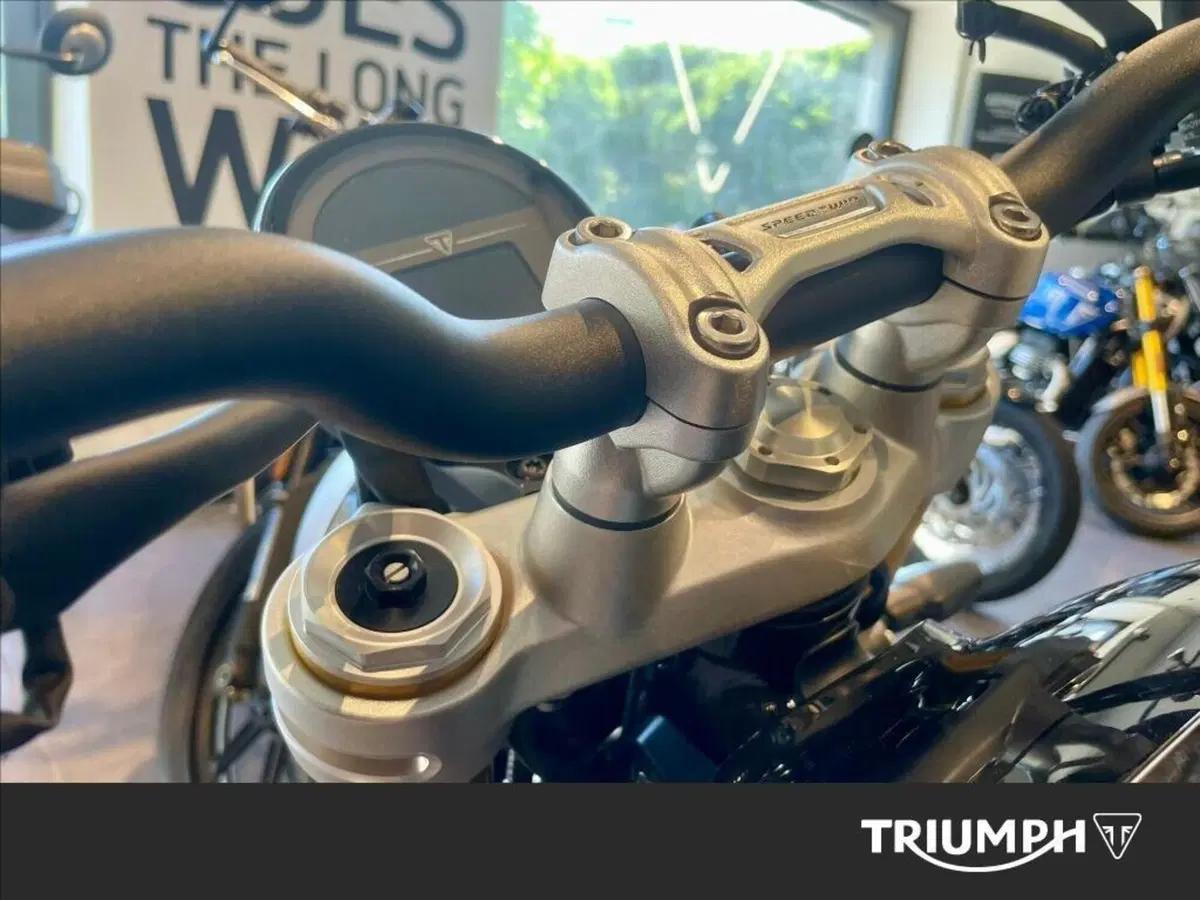 Triumph Speed Twin 1200 RS (2025 - 26) (11)