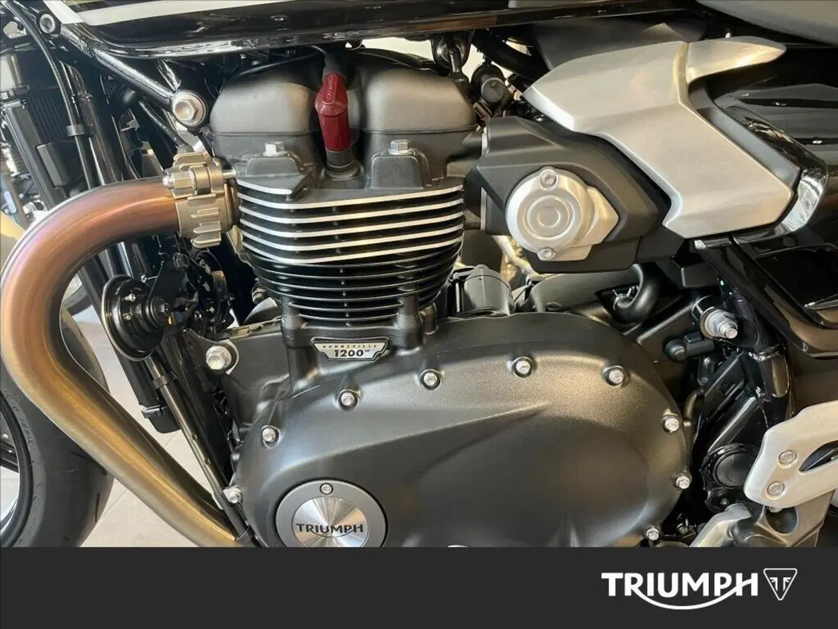 Triumph Speed Twin 1200 RS (2025 - 26) (12)