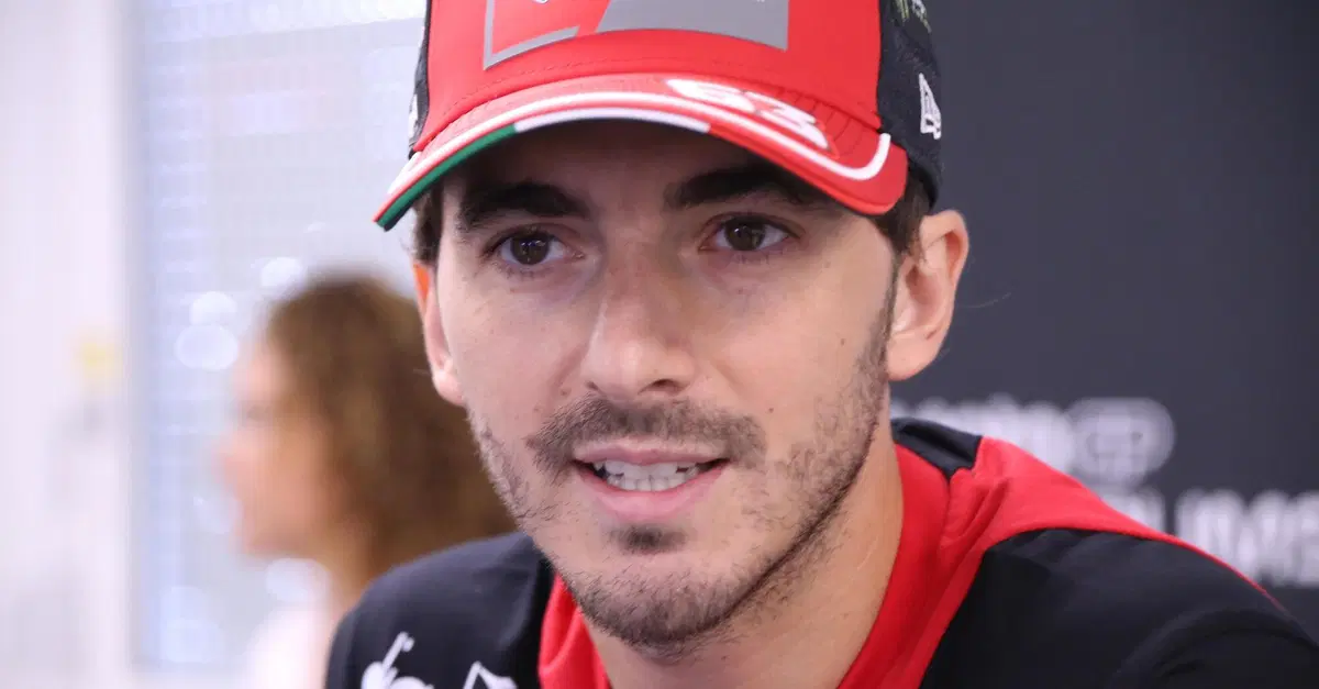 MotoGP 2026. GP della Repubblica Ceca a Brno. Pecco Bagnaia: "Non rimarr&ograve; luned&igrave; ai test delle 850cc, ma non perch&eacute; non voglio". Telefonata a Bezzecchi? "Gli chieder&ograve; tutto"