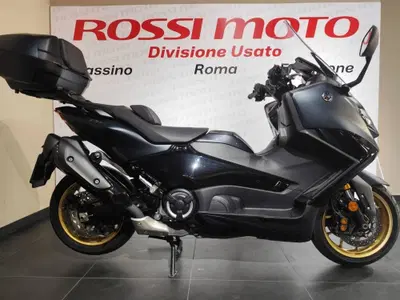 Yamaha T-Max 560 Tech Max (2022 - 24) usata