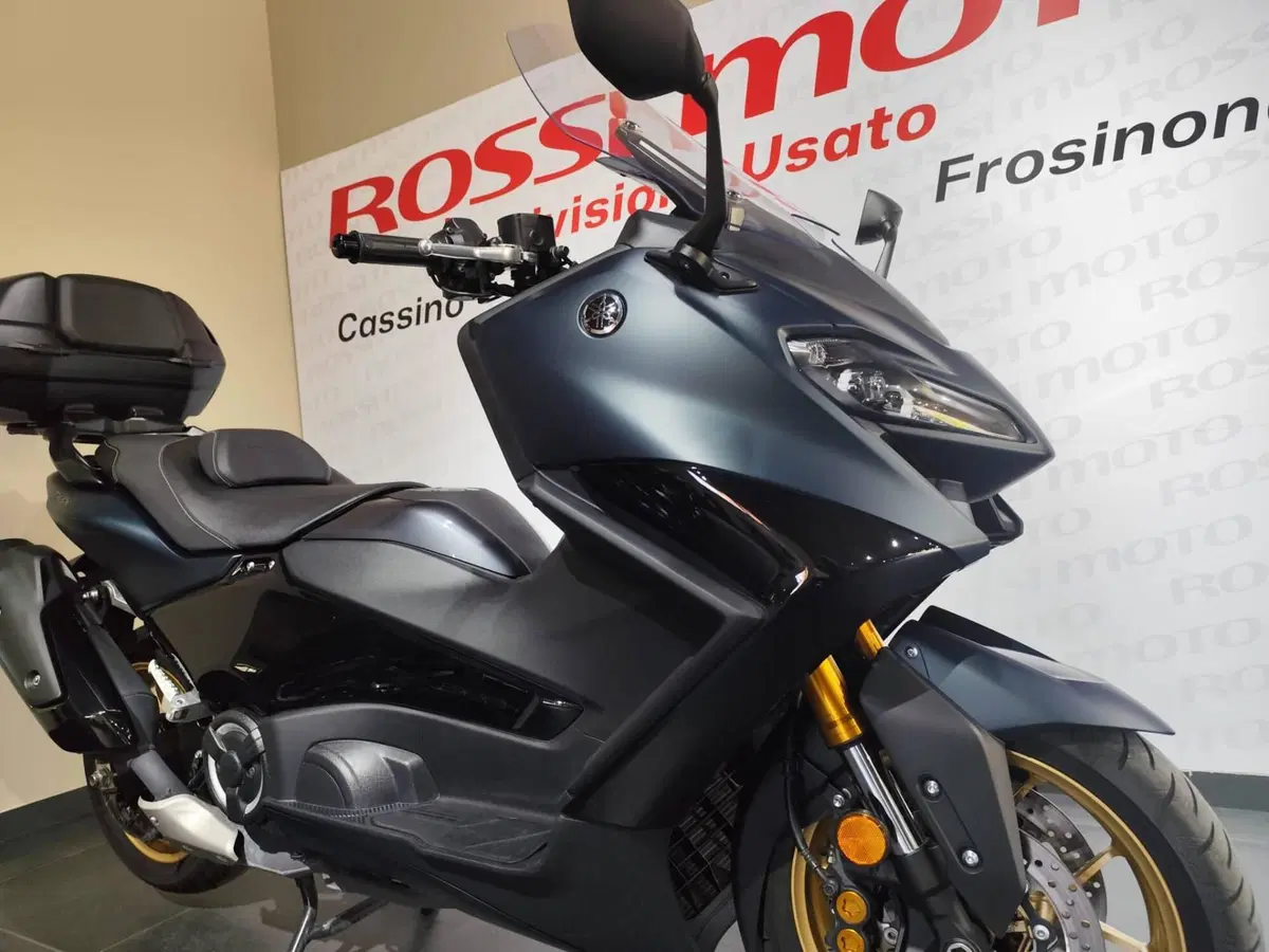 Yamaha T-Max 560 Tech Max (2022 - 24) (3)
