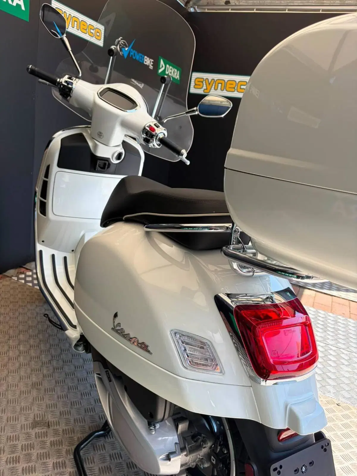 Vespa GTS 310 Super (2025 - 26) (3)