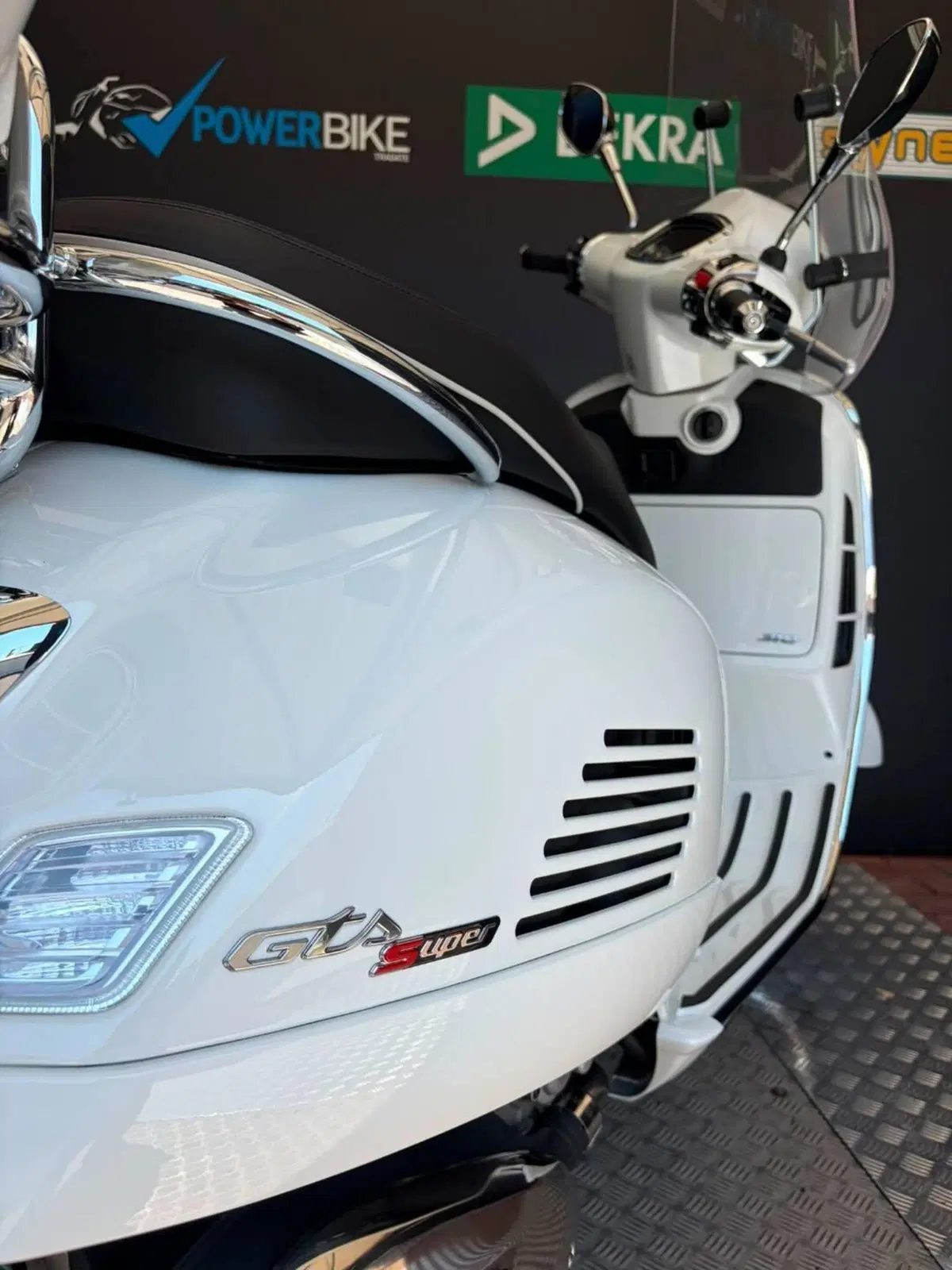 Vespa GTS 310 Super (2025 - 26) (8)