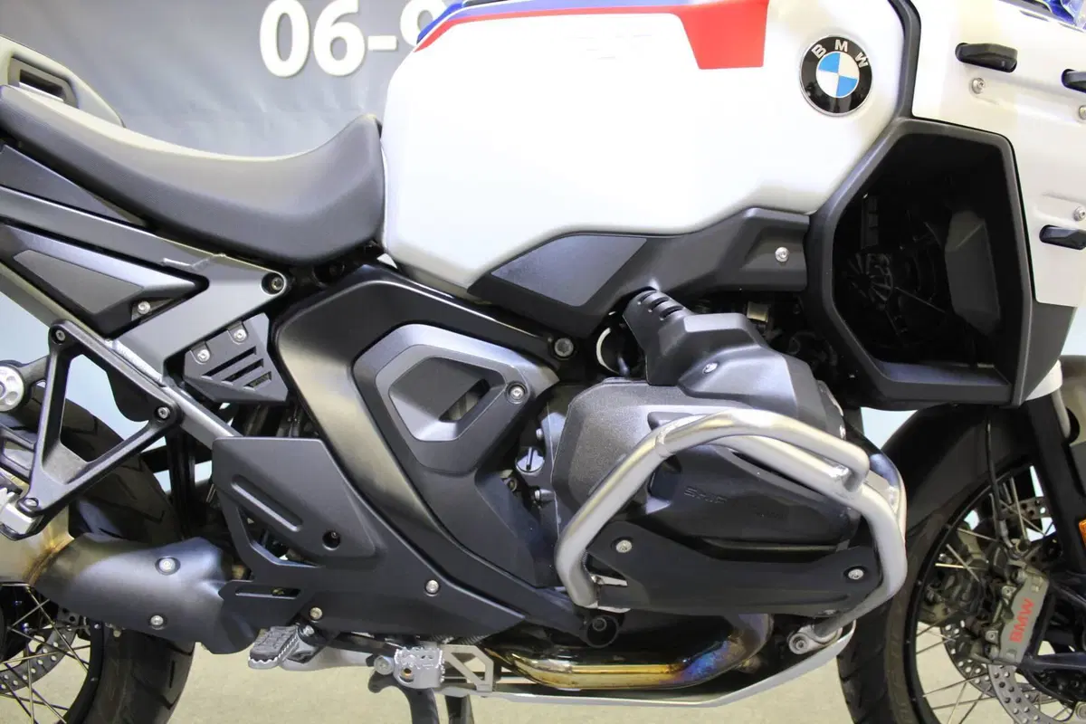 Bmw R 1300 GS Adventure Trophy (2025 - 26) (9)