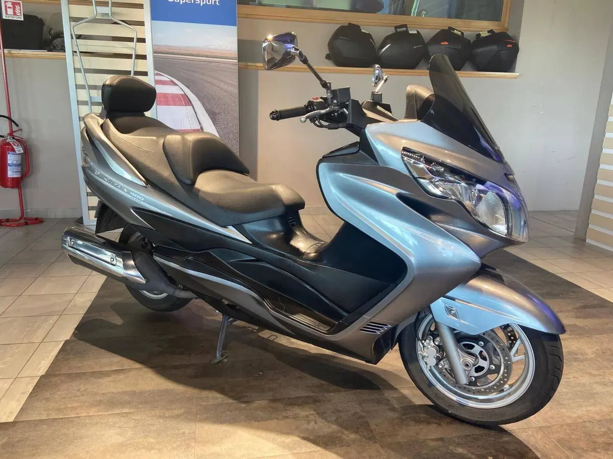 Suzuki Burgman AN 400 (2008 - 13) (2)
