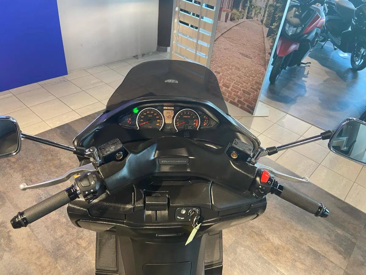 Suzuki Burgman AN 400 (2008 - 13) (4)