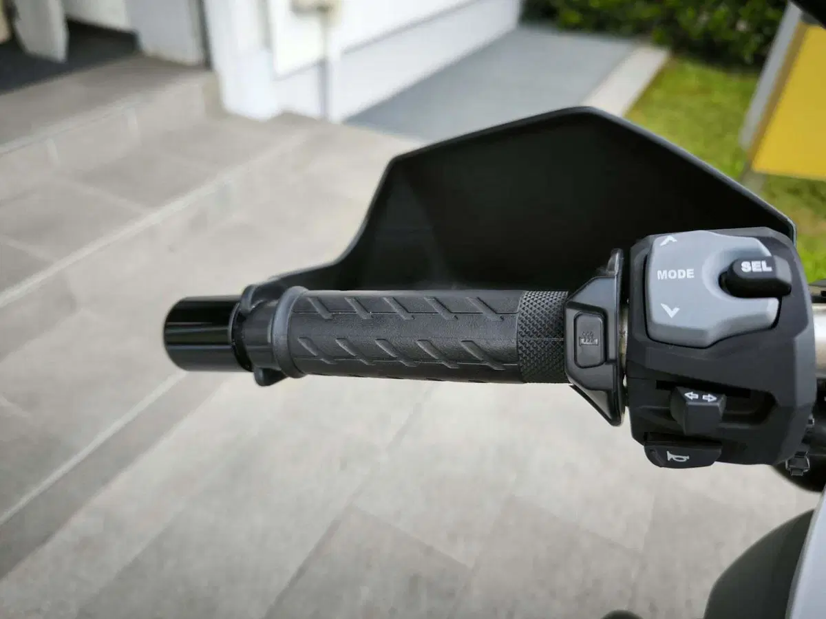 Suzuki V-Strom 650XT (2021 - 25) (8)