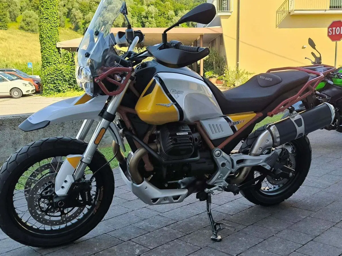 Moto Guzzi V85 TT (2019 - 20) (4)