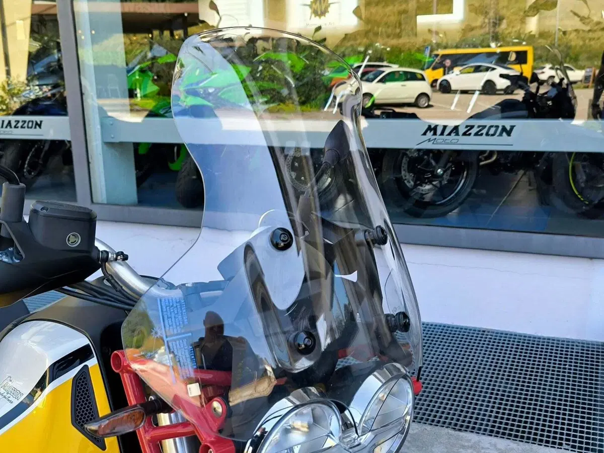 Moto Guzzi V85 TT (2019 - 20) (9)