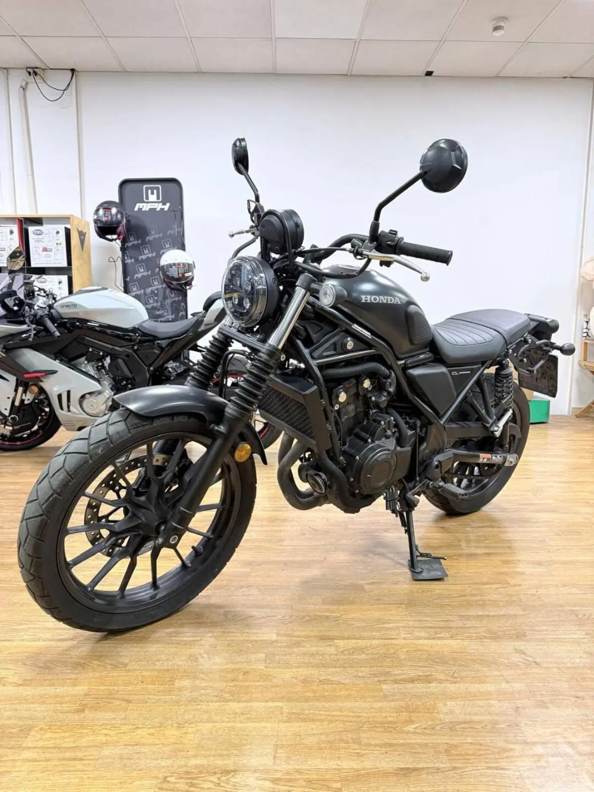 Honda CL500 (2023 - 24)