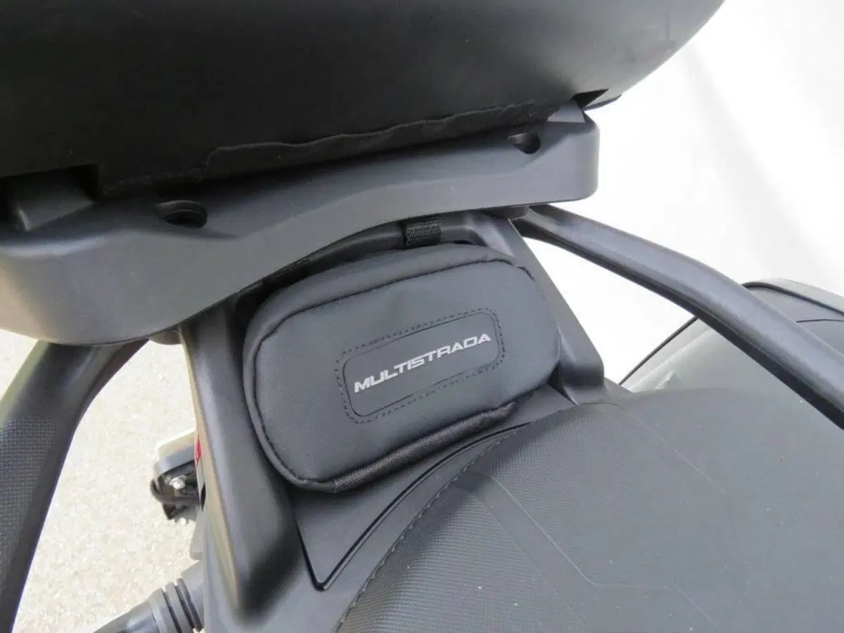 Ducati Multistrada V4 RS (2024 - 25) (16)