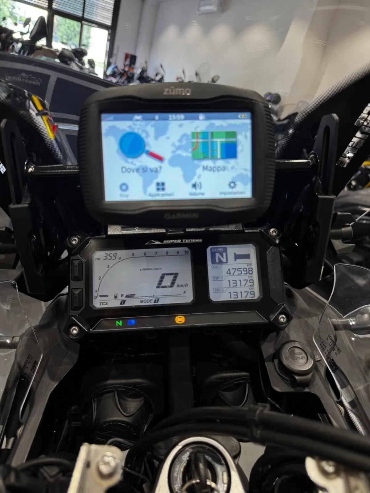 Yamaha XT1200ZE Super Ténéré (2017 - 20) (6)