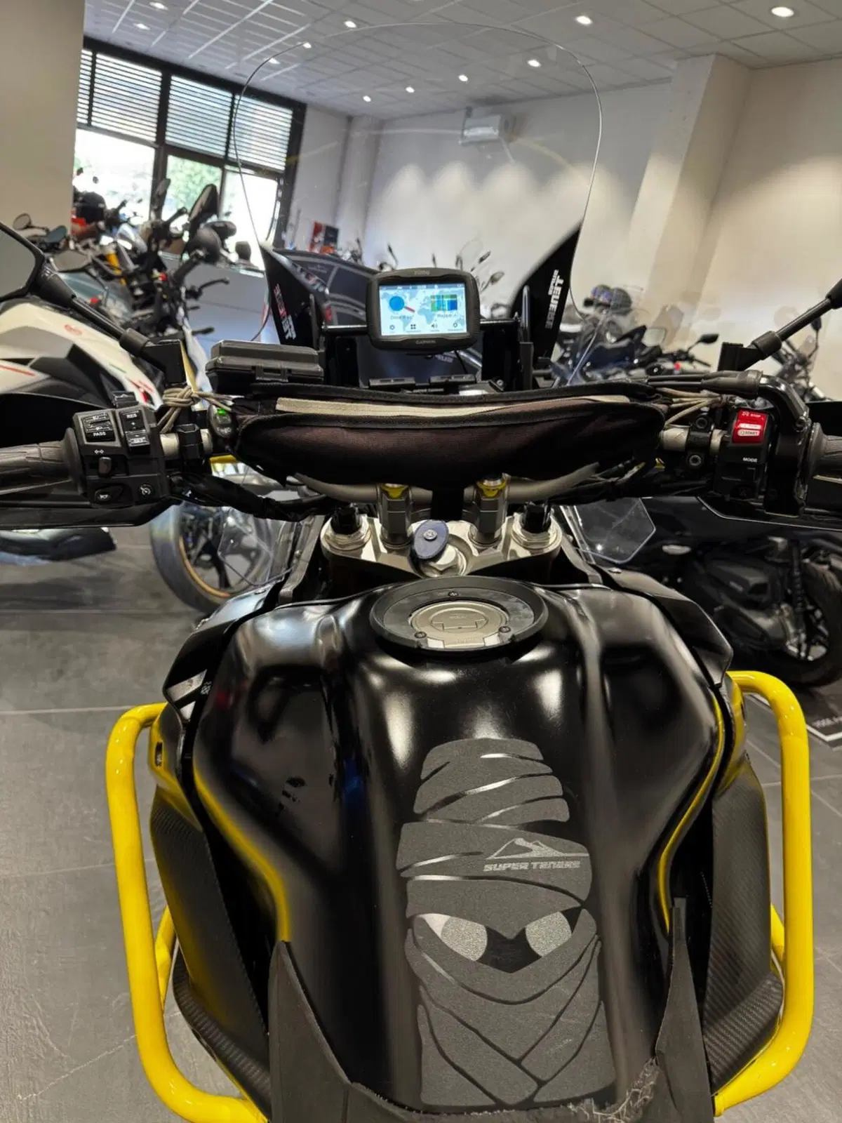 Yamaha XT1200ZE Super Ténéré (2017 - 20) (13)