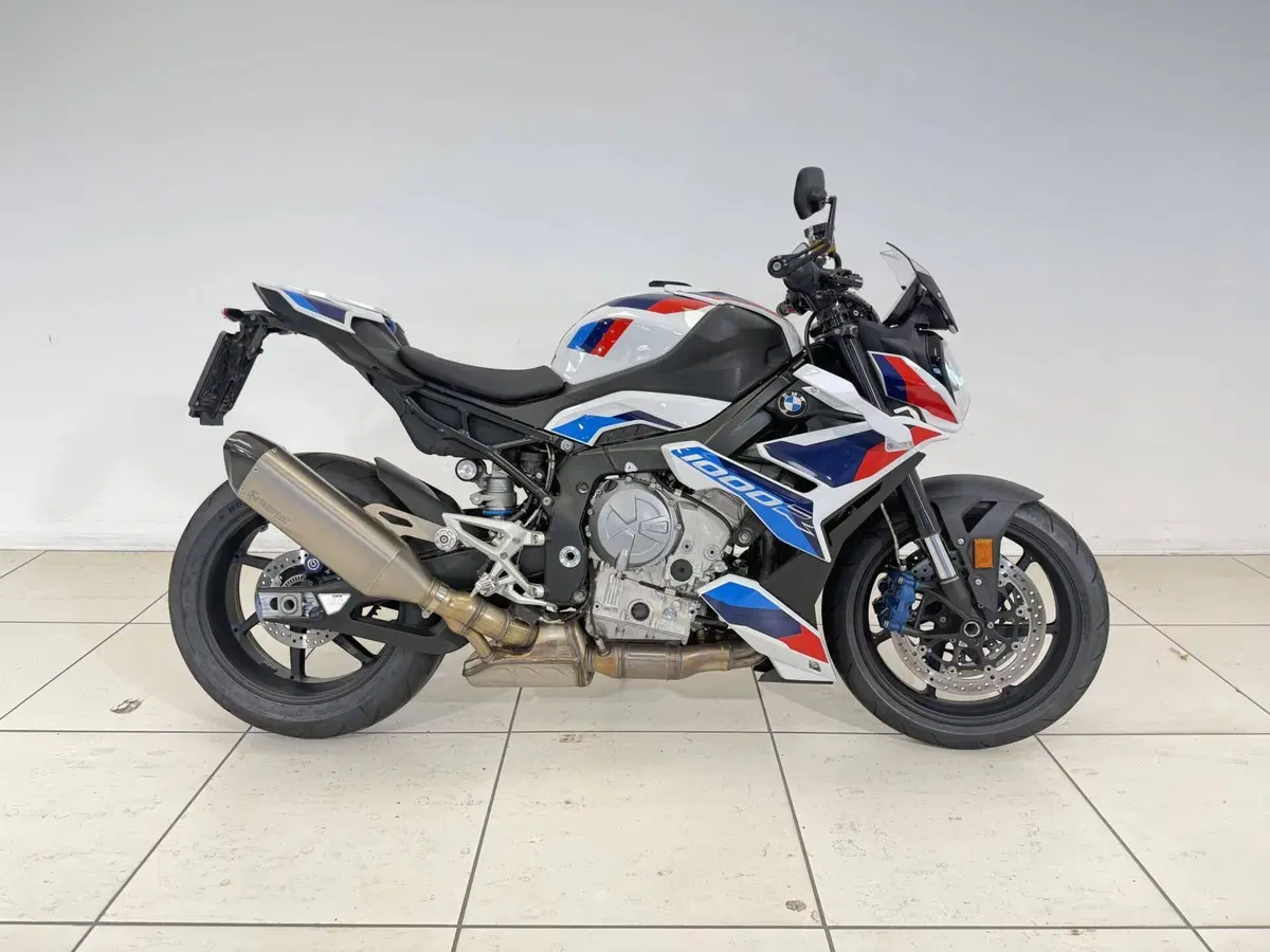 Bmw M 1000 R (2023 - 24)