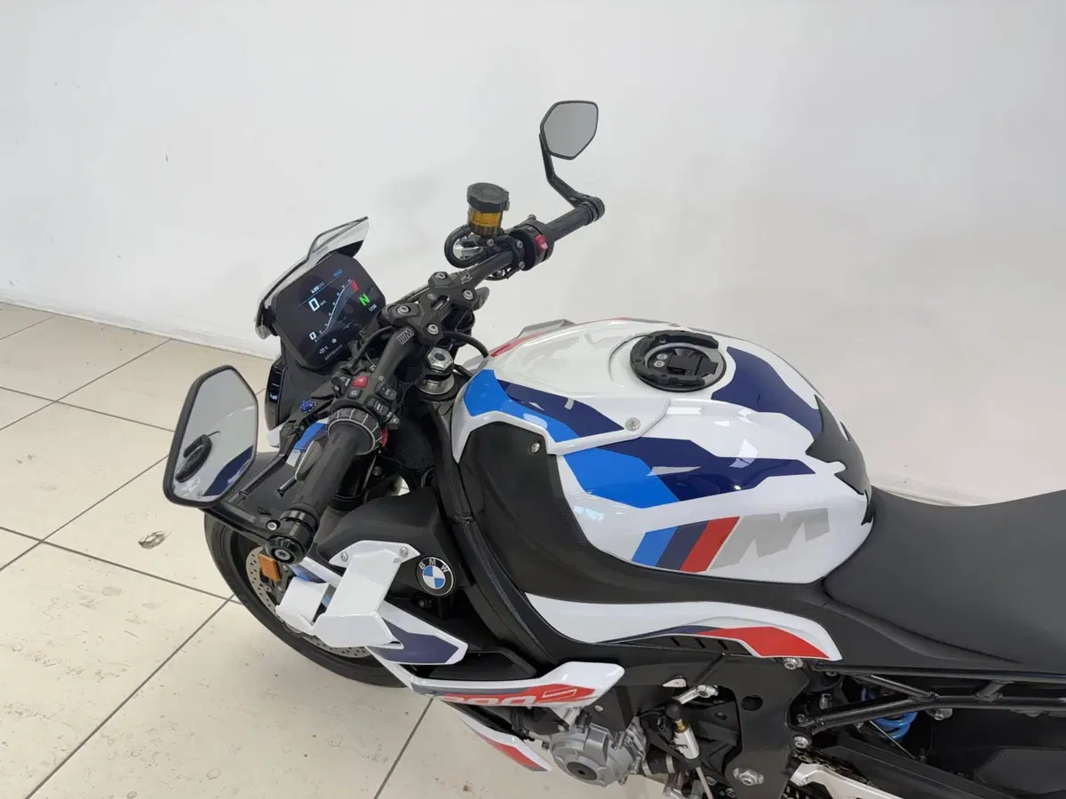 Bmw M 1000 R (2023 - 24) (16)