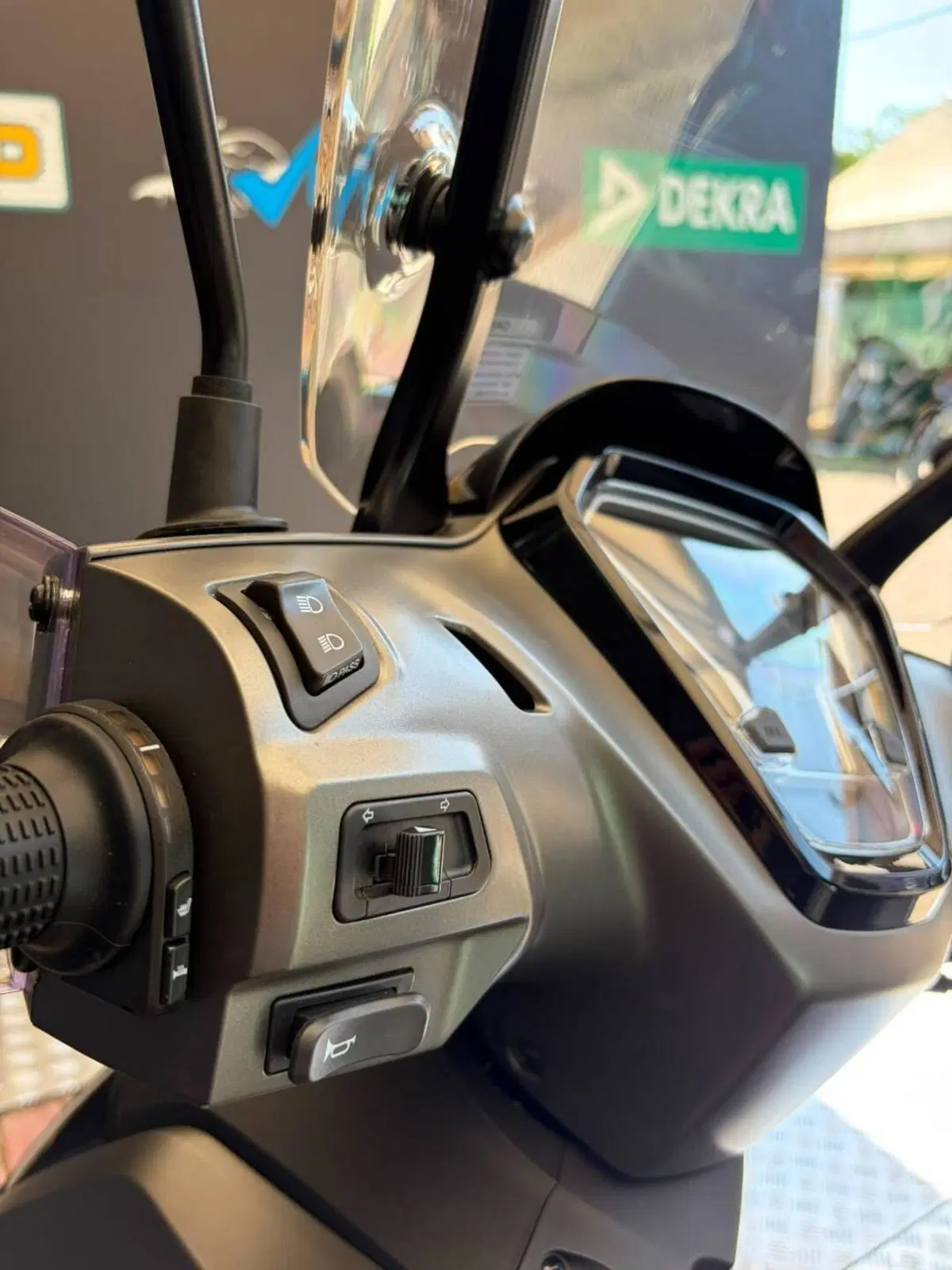 Voge Sfida SR16 200 (2025 - 26) (13)