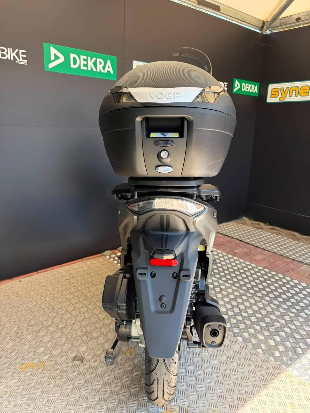 Voge Sfida SR16 200 (2025 - 26) (19)