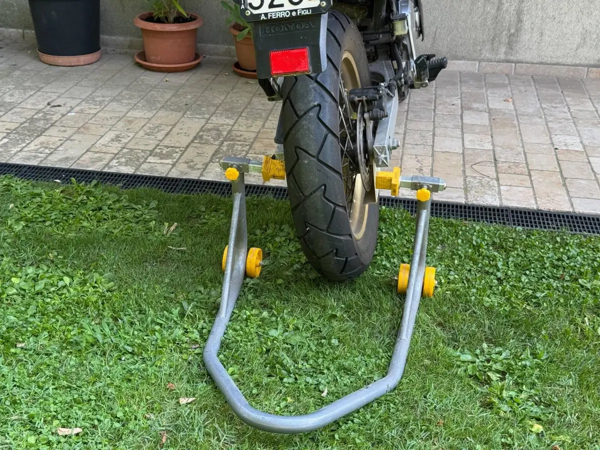 Honda NX 650 Dominator (1991 - 95) (10)