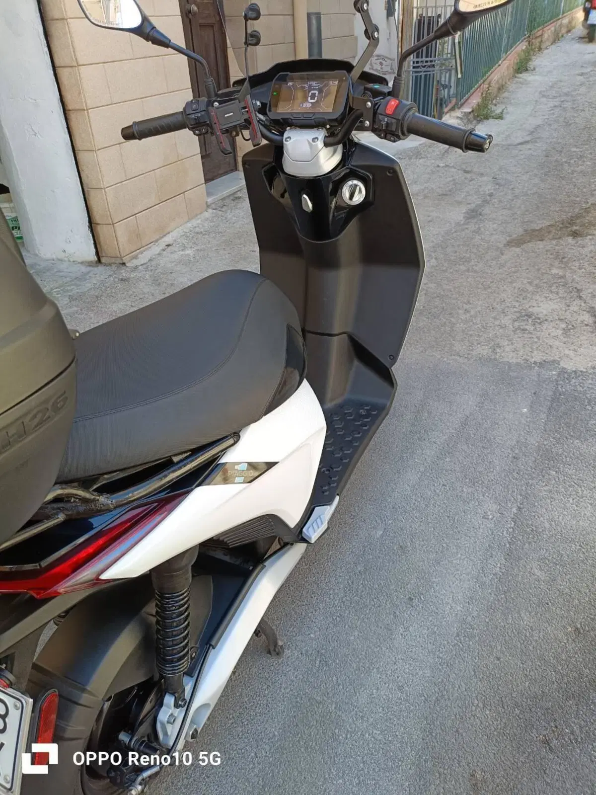 Piaggio 1 (2022 - 26) (9)